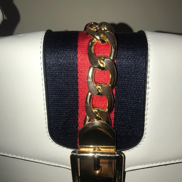 Shoulder bag - Picture 2 of 3